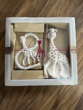 Sophie La Girafe Newborn Gift