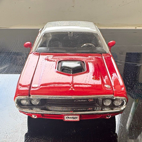 Maisto 1970 dodge challenger - maisto,