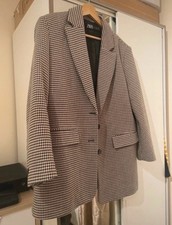 Zara Women’s Houndstooth Blazer