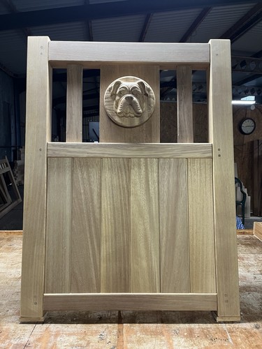 Wooden garden gate bulldog - garden,