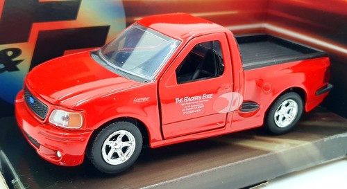 Jada scale diecast 98320 - 1/32,
