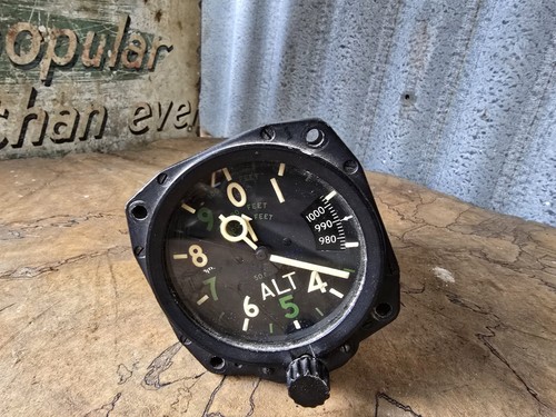 Vintage aircraft altimeter - vintage,