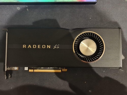 Amd radeon 5700xt - amd, su