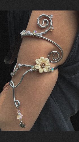 Silver tone wire wrap - silver, floral