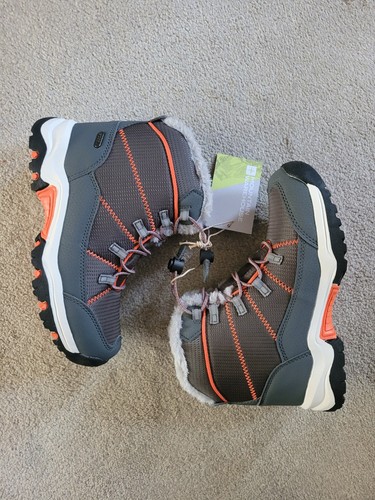 Bnwt mountain warehouse - mountain, comet