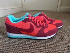 NIKE MD RUNNER 2 WOMENS
