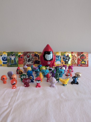 Lot gogos crazy bones 38 - of,