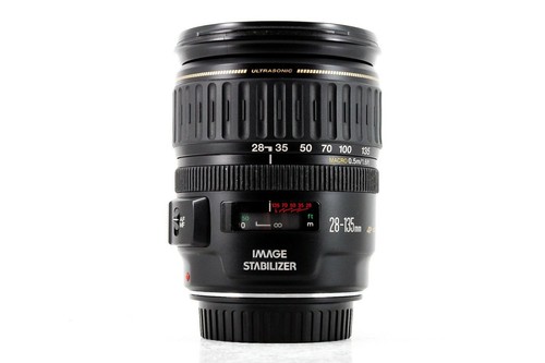 Canon 135mm 5 6 is - f3.5-5.6,