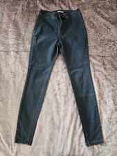 Tu Straight Leg Jeans Womens Size 12R with Stretch in Dark Blue (C7)