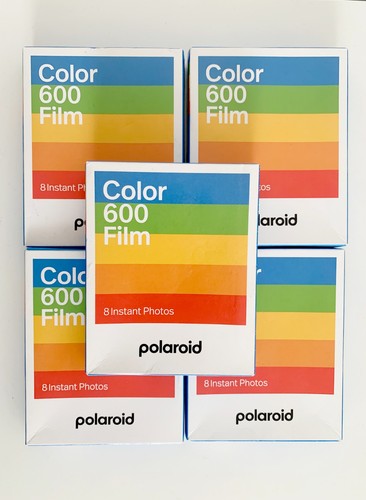 Polaroid 600 colour instant - colour,