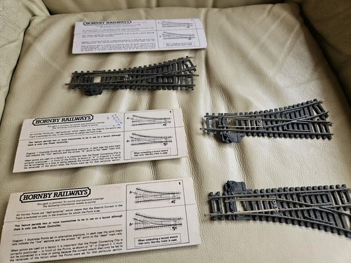Hornby train set steel track - train,