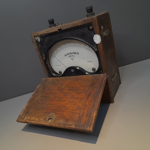 Antique marconi ammeter 10a - antique,