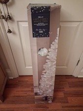 BRAND NEW BOXED 6FT PRE LIT