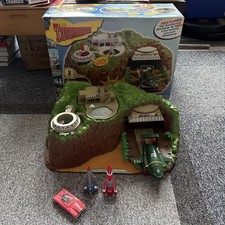 Thunderbirds Tracy Island