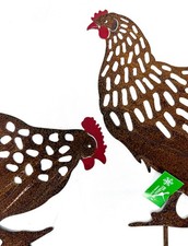 Set of  2 rusty metal chicken garden stake ornaments, perfect condition