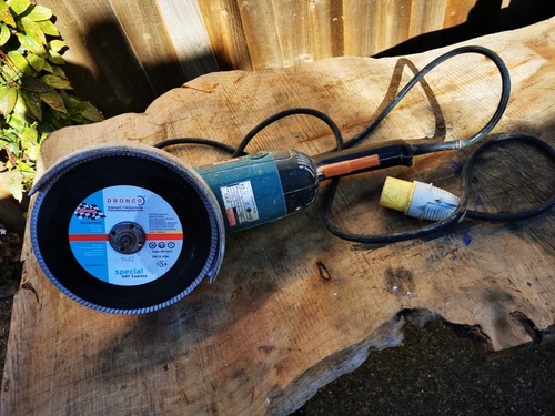 Makita 9069 110v 225mm - 110v,