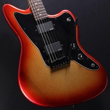 Squier by Fender