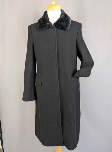 Jigsaw size black wool - jigsaw, 12