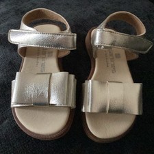 Andanines Girls' Leather Sandals Size 22 UK  New