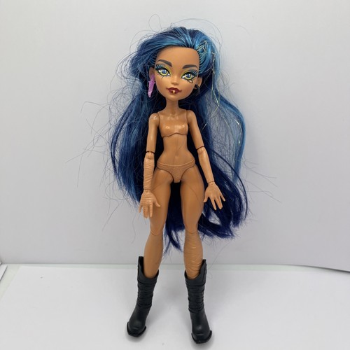 Monster high doll - high, nile