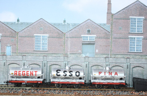 Set three bachmann 14ton - of,