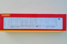 Hornby OO Gauge Class 121
