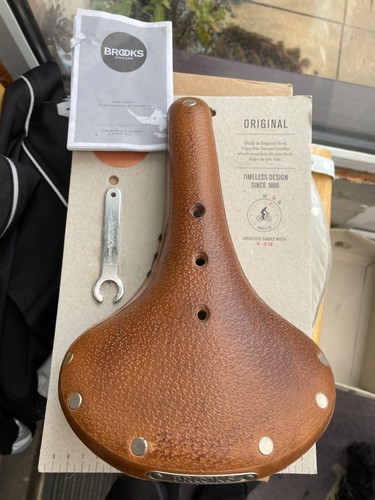 Brooks endland flyer - brooks,