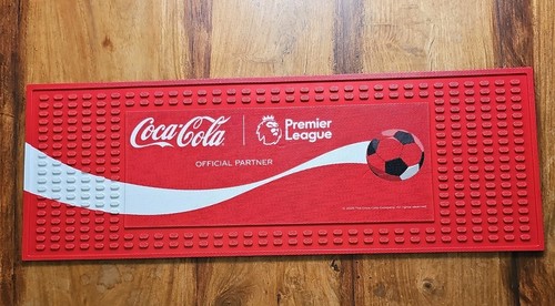 New bar runner - new, coke