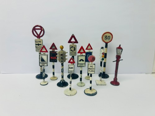 Dinky toys road signs - dinky, toys,