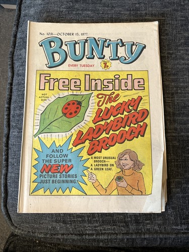 Bunty comic october - comic, 1977