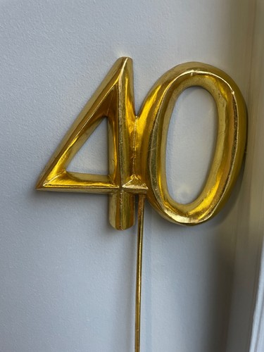 Posh graffiti gold number - posh,