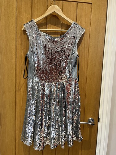 Red herring silver sequin - red,