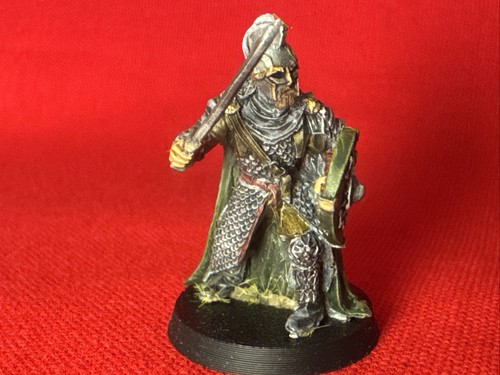 Rohan royal guard with sword - royal,