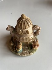 Vintage Academy Teapot Shaped Resin Cottage Ornament Mouse House Garden