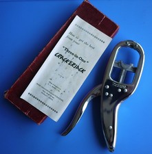 Vintage Crackerjack Nut
