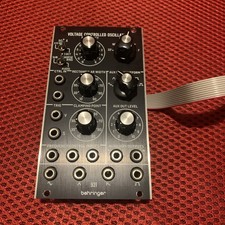 Behringer 921 Voltage