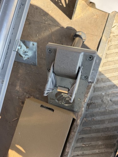 Handicare stairlift 1100 zero - stairlift,