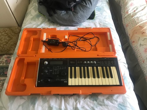 Korg micro synthesiser - micro,