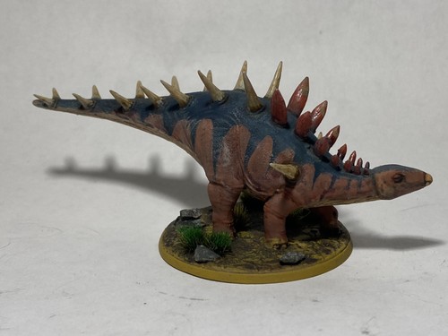 Dinosaur statue full colour - dinosaur,