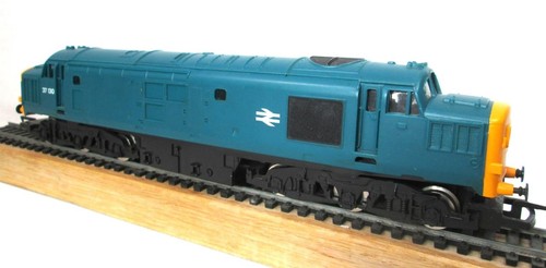 Hornby class diesel br - hornby, 37