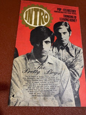 INTRO Magazine  1967 Swinging