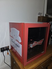 Budweiser mini fridge - -,