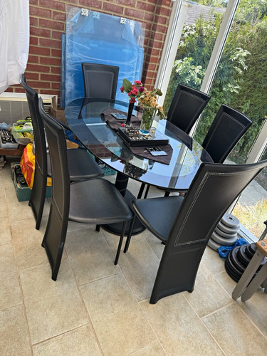 Glass dining table with - , 6