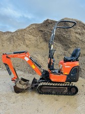 Kubota K008-3 Micro Digger