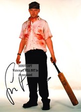 SIMON PEGG     8 x10"