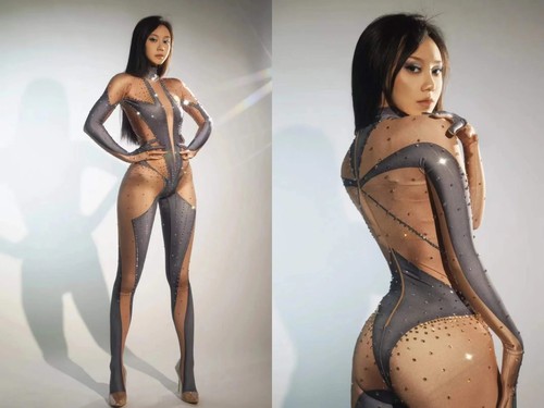 Women pole dance - 🔥,