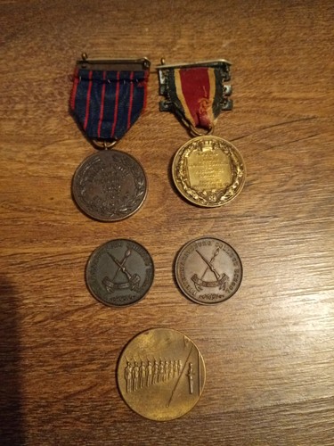 Medals inc x antique - 5x,
