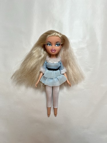 Bratz holiday cloe doll 2011 - bratz,