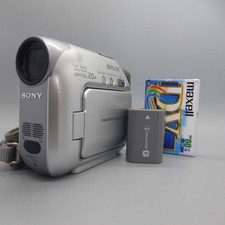 Sony Handycam DCR-HC19E Handheld MiniDV Camcorder Silver Tested