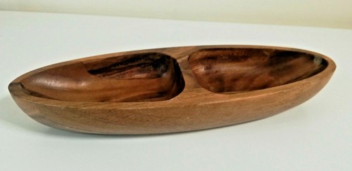 Retro wooden canoe boat - /,